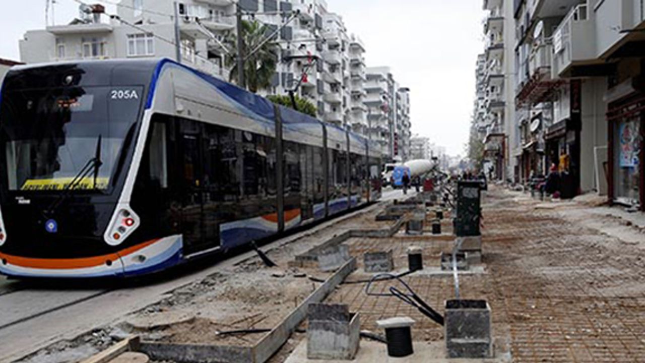 Antalya Doğu Garajı projesi ile binaların yüzde 90'ı boyandı!