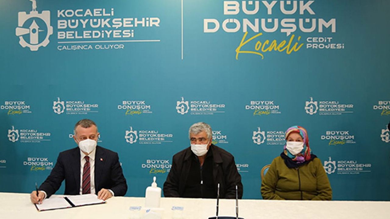 İzmit Cedit Mahallesi kentsel dönüşüm projesi için ilk imzalar atıldı!